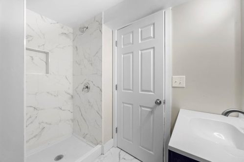2732 Miles Cir, Atlanta GA  30344-3743 exterior