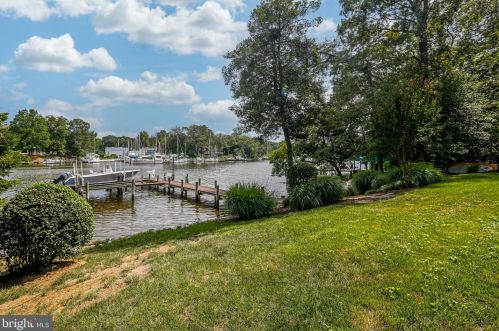 612 Cpe Mckinsey Dr, Severna Park MD 21146-4057 exterior