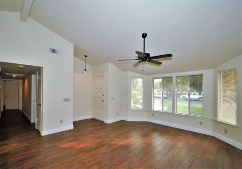 1315 Palo Alto Ave, Clovis, CA 93612-0448