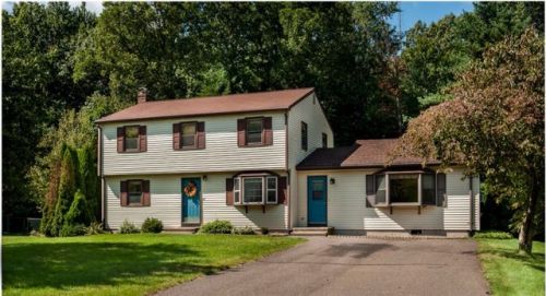 12 Matthew Ln, Windsor, CT 06095-3219