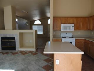 1008 Leadville Meadows Dr, Henderson NV  89052-2947 exterior