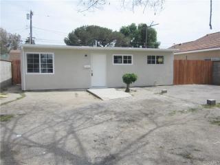 13630 Wiemer Ave, Paramount, CA 90723-2320