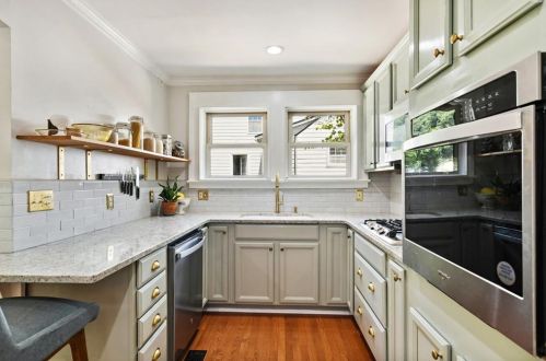 2836 Hosea L Williams Dr, Atlanta GA  30317-3003 exterior