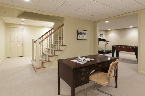 230 Cameron Rdg Dr, Atlanta GA  30328-4709 exterior