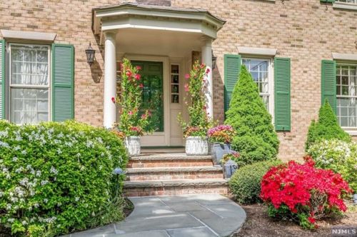 265 Lotte Rd, Ridgewood, NJ 07450-4819