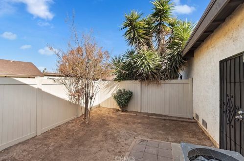 4332 Aldrich Ct, Riverside CA  92503-3202 exterior