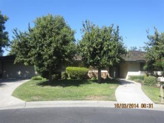 1494 Calimyrna Ave, Fresno, CA 93711-1915