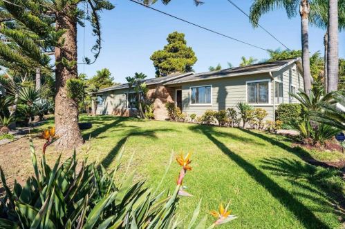 102 Barnwell St, Oceanside, CA 92054-4506
