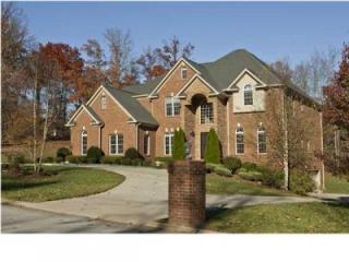 724 Sunset Mountain Dr, Chattanooga, TN 37421-2075