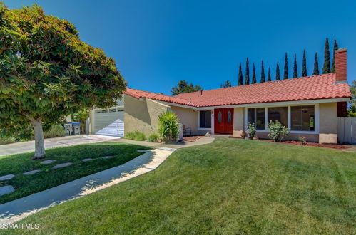 5951 Calmfield Ave, Calabasas, CA 91301-2101