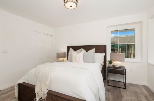 1527 Palais Rd, Anaheim CA  92802-2104 exterior