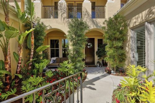 14582 Via Bergamo, San Diego, CA 92127-3829