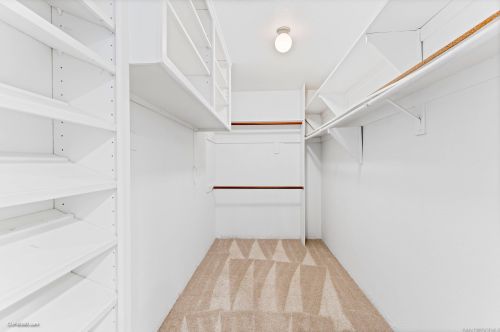 2021 Sonora Ct, Vista CA  92081-8946 exterior