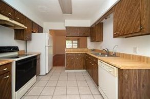 1 Ollerton Dr, Conroe TX  77303-1813 exterior