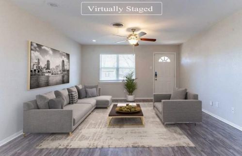 8005 Lazy Lane Rd, Fort Worth, TX 76180-7161