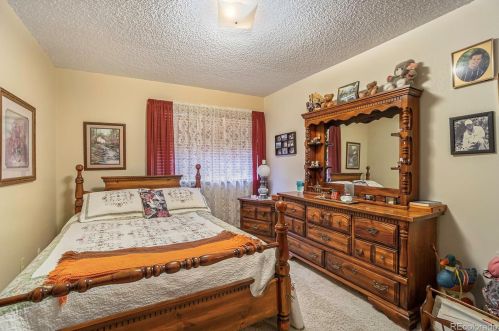 1736 Lake View Dr, Fort Collins CO  80524 exterior
