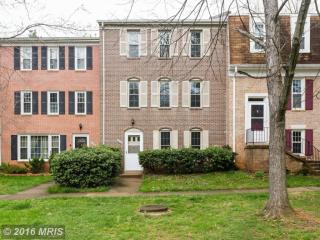 5872 Kara Pl, Springfield VA  22015-3333 exterior
