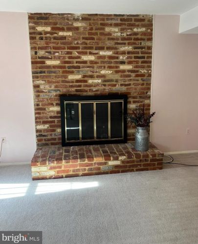 616 Piping Rock Dr, Silver Spring MD 20905-5863 exterior