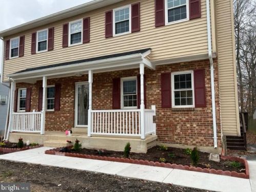 13205 Nickleson Dr, Woodbridge, VA 22193-4122