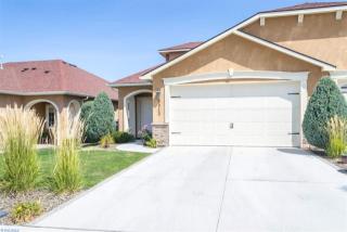 9313 Majestia Ln, Pasco, WA 99301-5186