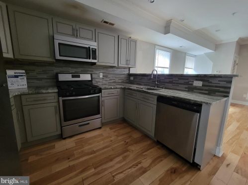 1218 51st St, Philadelphia PA  19143-4305 exterior