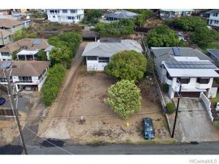 4057 Koko Dr, Honolulu, HI 96816-4308