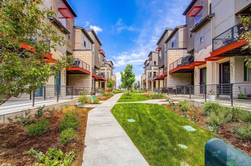 8849 55th Ave, Denver CO  80238 exterior