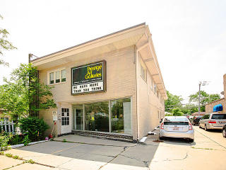 3909 Howard St, Skokie IL  60077-2832 exterior