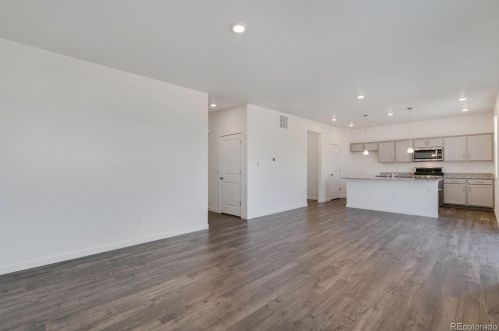 8465 132nd Pl, Denver CO 80602-8468 exterior