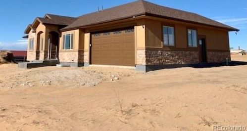 16203 Higgins Ave, Wattenburg, CO 80621-4549