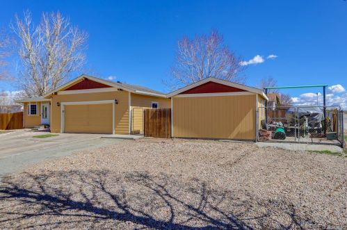 902 Elm Ct, Wattenburg, CO 80621-2420