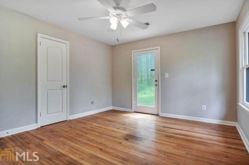 180 Scott Blvd, Stockbridge GA 30281-3855 exterior