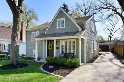445 Longfellow Ave, Glendale Heights, IL 60137-4712