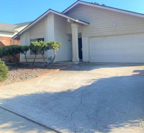 1857 Lavala Ln, El Cajon, CA 92021-3636