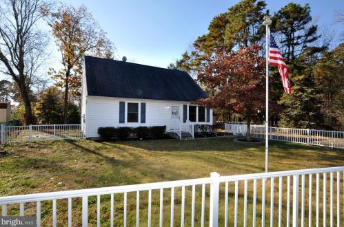 3 Kiowa Trl, Browns Mills, NJ 08015-6651