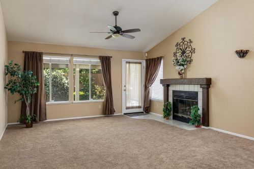 9333 Framington Way, Elk Grove, CA 95758-4014