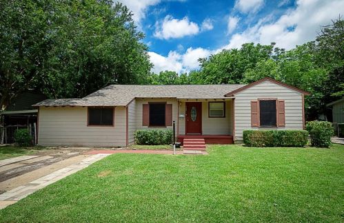 509 Freeman Dr, Garland, TX 75040-7757