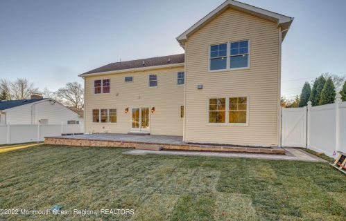 57 Louis Cir, Tinton Falls NJ  07701-6220 exterior