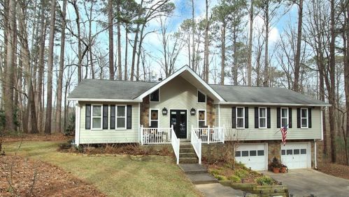 221 Sabrina Ct, Holly Springs, GA 30188-4228
