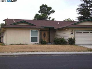 1418 Heather Ln, Livermore, CA 94551-5711