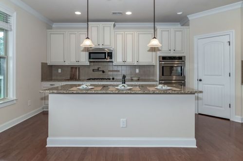 2006 Highgrass Ct, Evans GA 30809-7082 exterior