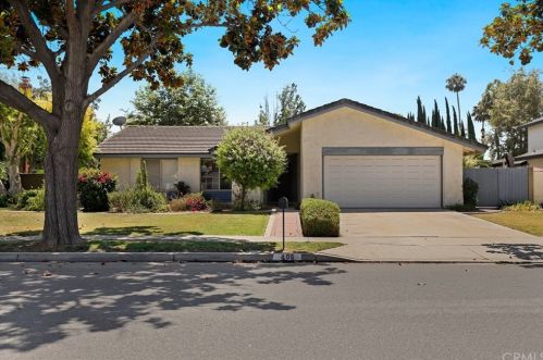 406 Lavender Ln, Placentia, CA 92870-4726