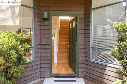 2012 Hearst Ave, Berkeley, CA 94709-2130
