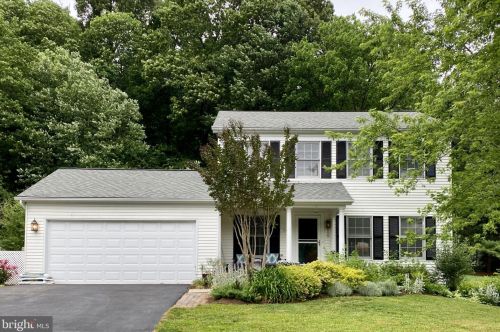 1117 Janney St, Leesburg, VA 20175-4322