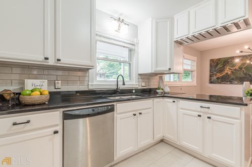 2031 Abby Ln, Atlanta GA  30345-3514 exterior