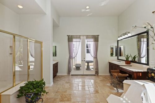 7565 Sun Blossom Ct, Riverside CA  92508-6627 exterior