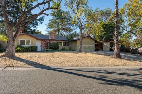 6740 Judistine Dr, Fair Oaks, CA 95628-3016