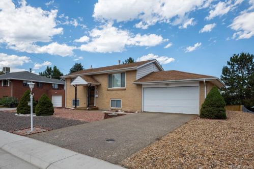 4661 66th Ave, Arvada CO  80003-6325 exterior