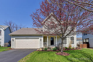2743 Squaw Valley Trl, Aurora, IL 60503-5782