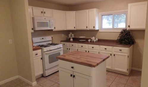 7813 White Oak Ln, Hammond, IN 46324-3345